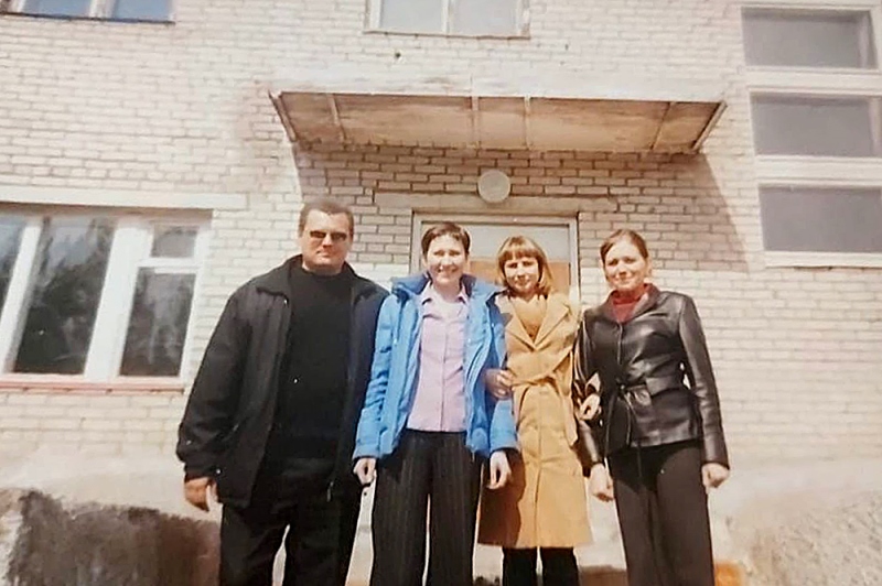 Сотрудники дирекции природного парка ергаки Матюшко В.А., Крутских Н.В., Гурова Е.С., Волынцева Е.А.. 2006г..jpg