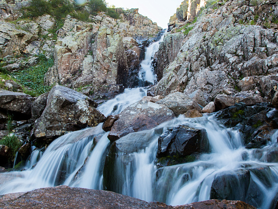 Водопад Богатырь